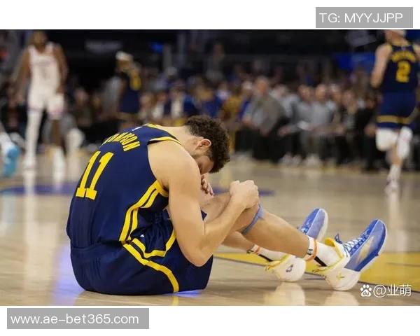 克莱首节三分球全失五项数据全无表现令人失望