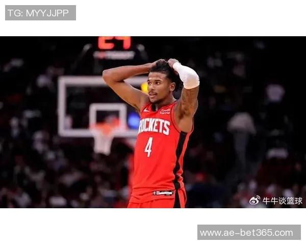 杰伦格林加盟太阳后表现抢眼三场比赛场均贡献143分助球队全胜